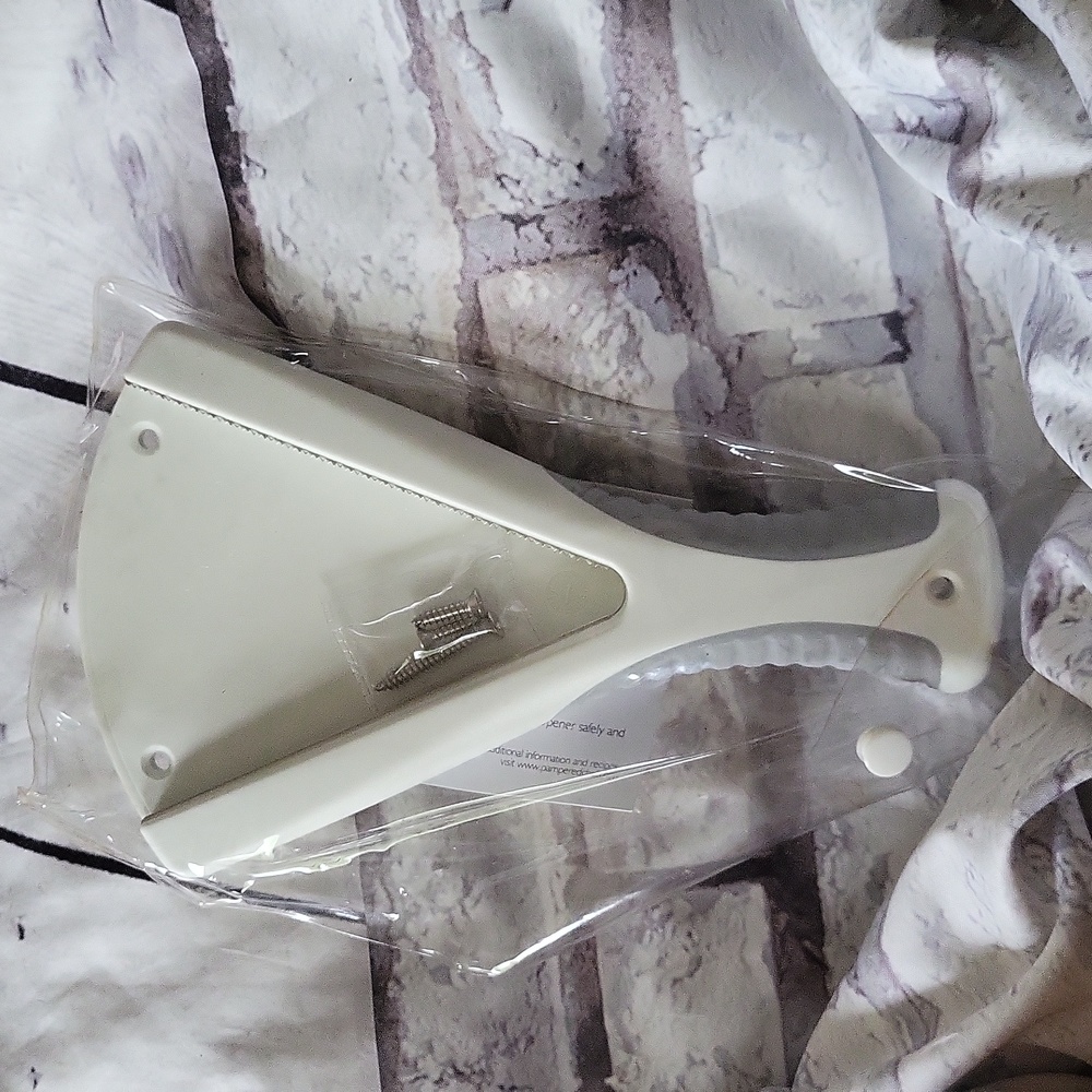 Pampered Chef White and Gray Jar and Bottle Opener